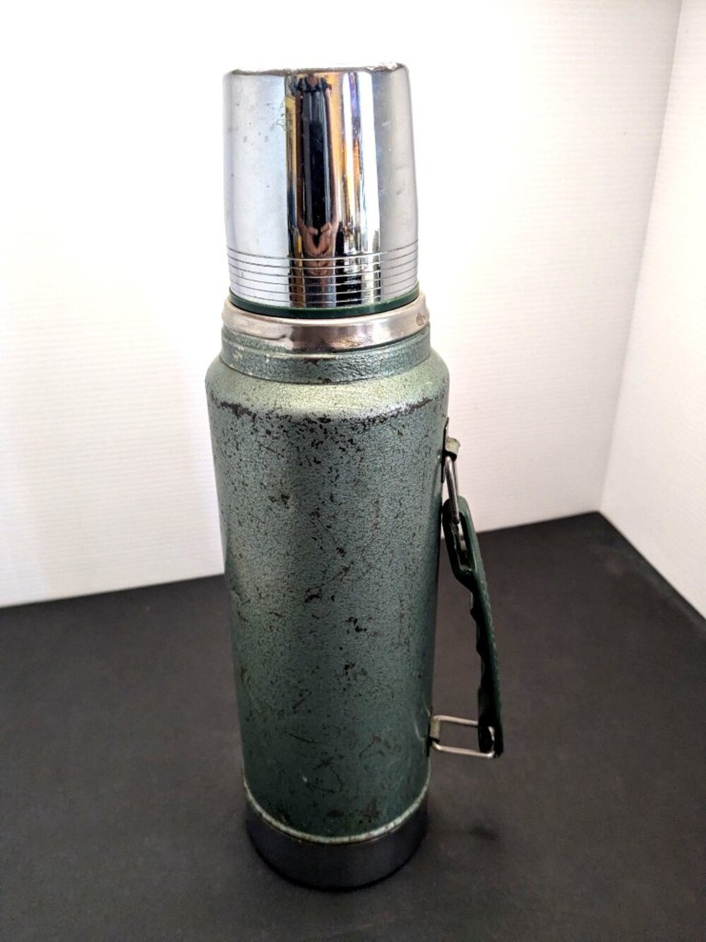 Vintage Green Aladdin Stanley Thermos Chrome Cup & Handle 1 Qt used